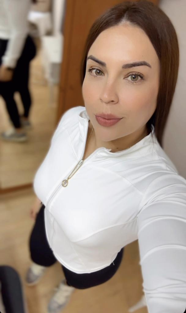 603729147: Chica busca chico en La Coruña