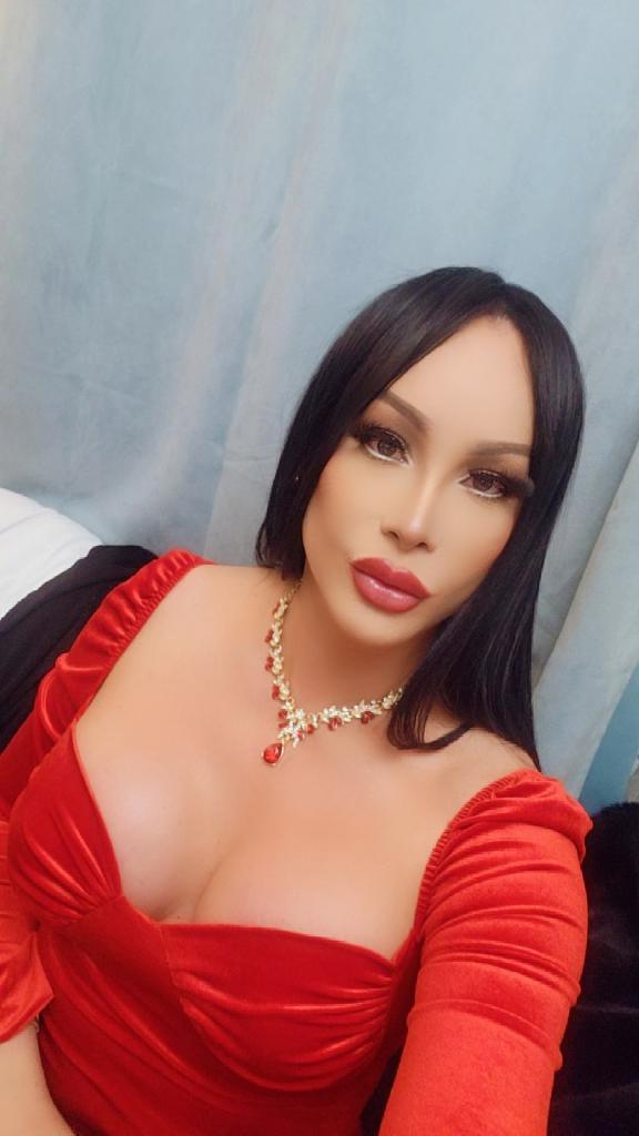 643528864: Transexual en Lérida