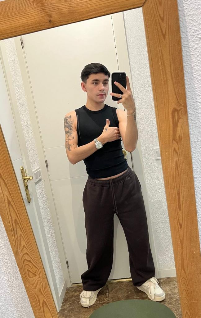 Chico busca chica en Barcelona: 