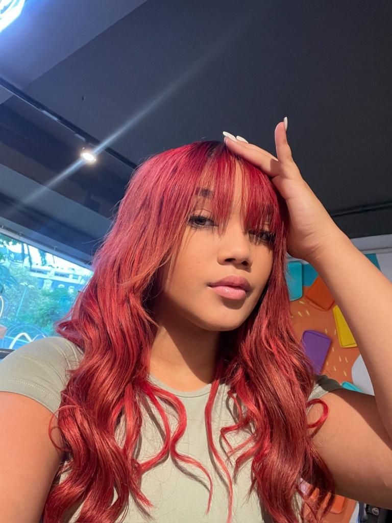 677600390: Chica busca chico en Barcelona