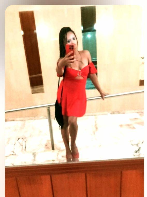 662698454: Transexual en Cádiz