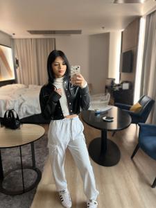 614425835: Chica busca chico en León