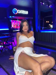 641355341: Chica busca chico en Murcia