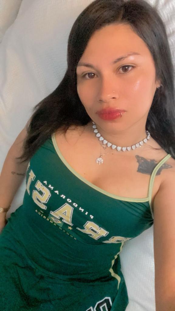 628137989: Chica busca chico en Tenerife