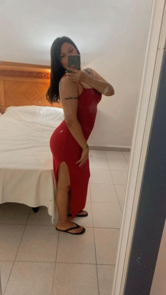 628137989: Chica busca chico en Tenerife
