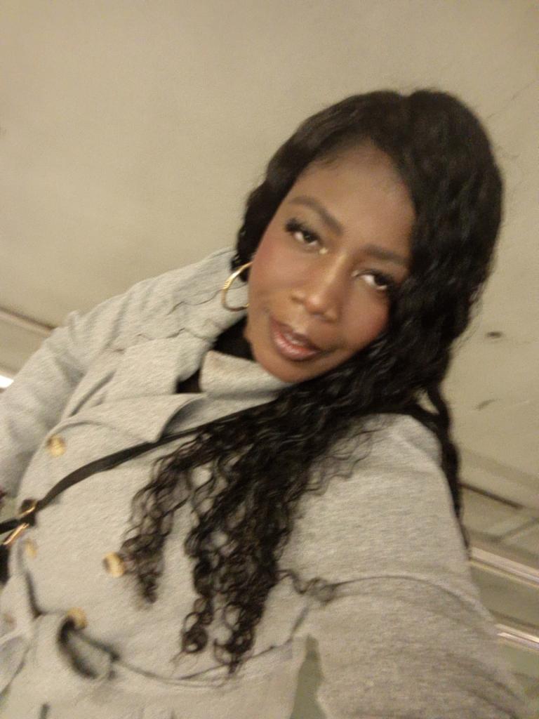 602672147: Chica busca chico en Huesca