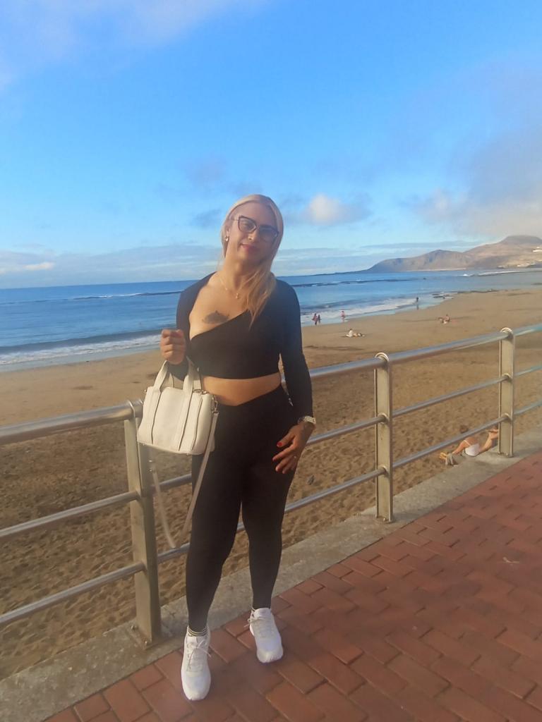 677942227: Travesti en Tenerife