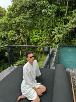 607157425: Chico busca chica en Valladolid