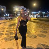 613921903: Chica busca chico en Cádiz