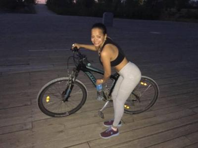 613836556: Chica busca chico en Madrid