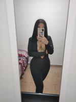 634372280: Chica busca chico en Sevilla