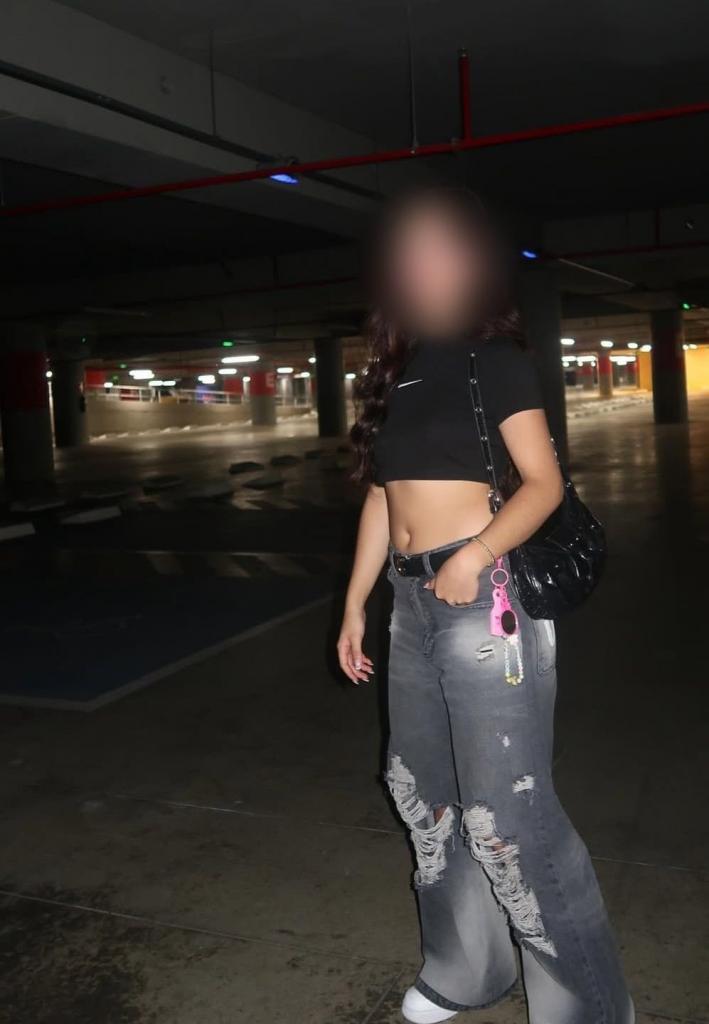 607340349: Chica busca chico en Mallorca