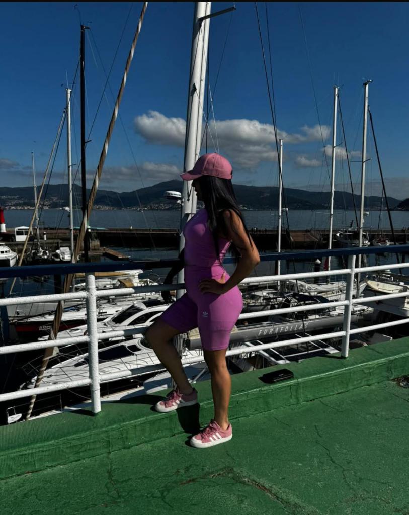 Chica busca chico en Granada: 