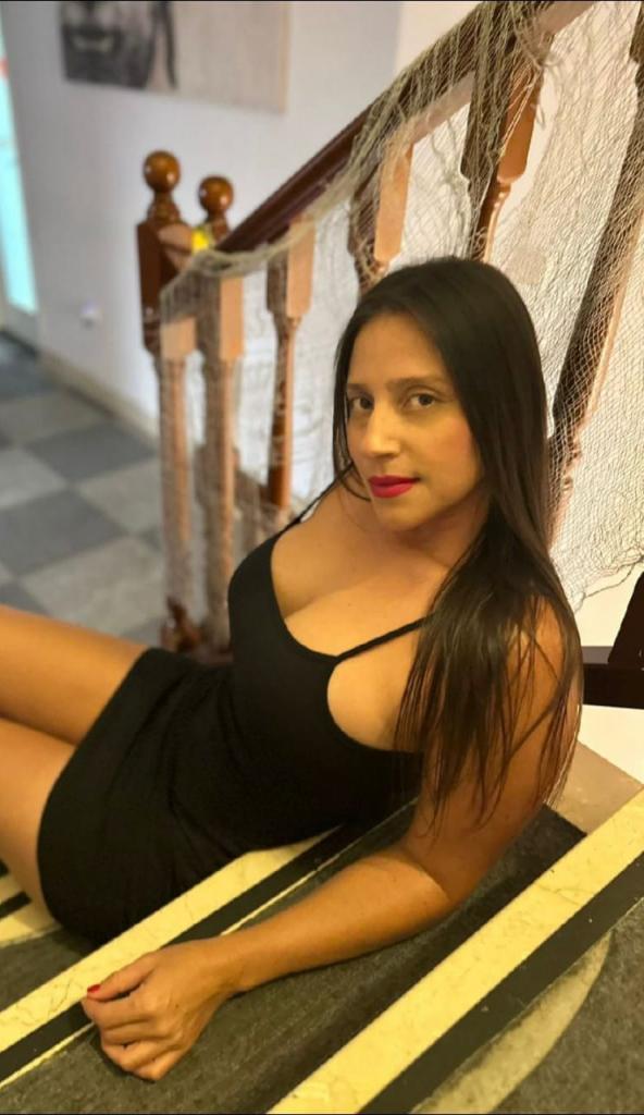 610148324: Chica busca chico en Madrid