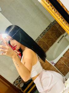 613884012: Chica busca chico en Zaragoza