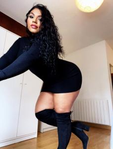 641904121: Chica busca chico en Madrid