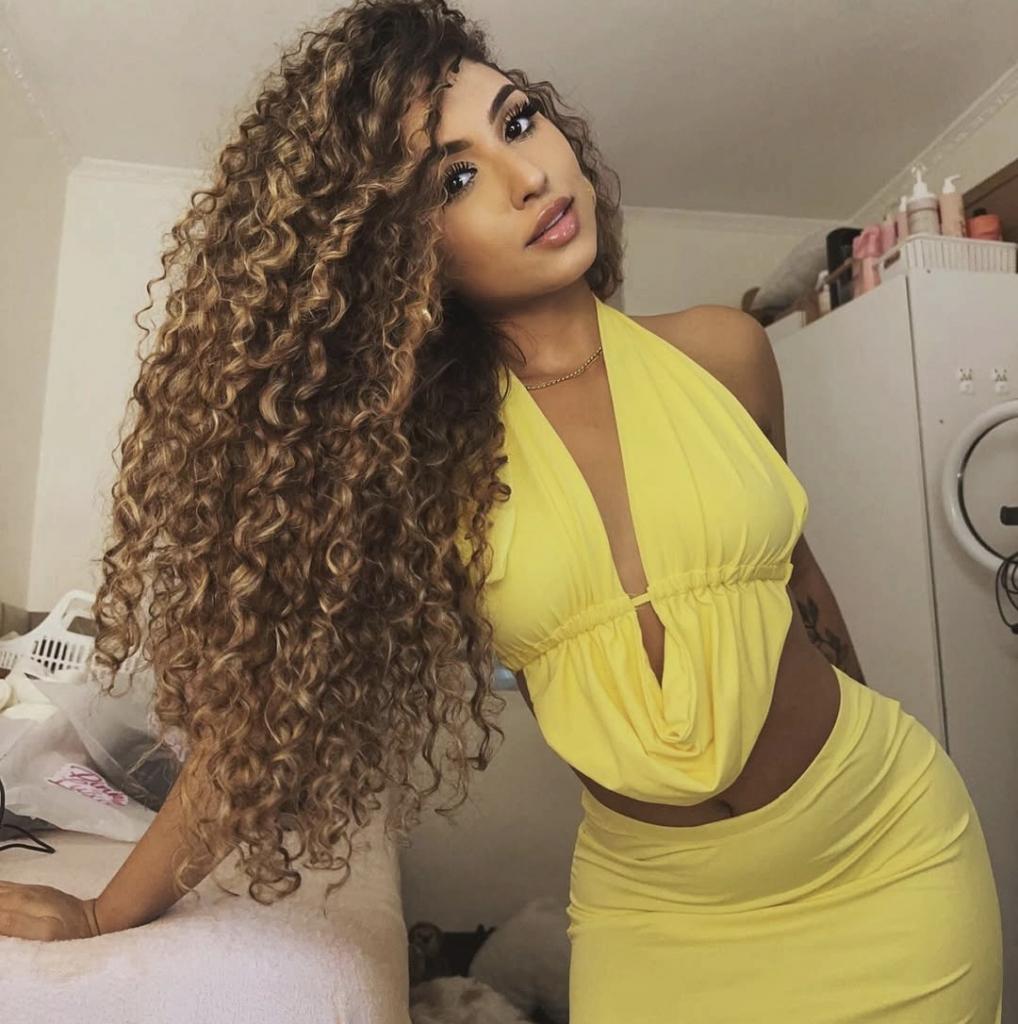 Chica busca chico en Granada: 