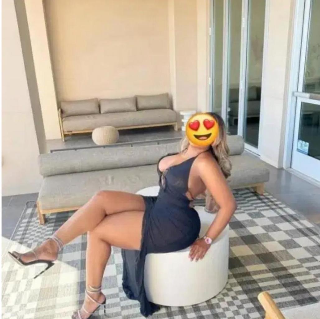 642040614: Chica busca chico en Mallorca