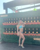 663376927: Chica busca chico en Lérida