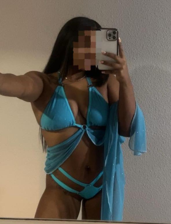 615129497: Chica busca chico en Almería