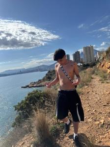 Chico busca chica en Alicante: 