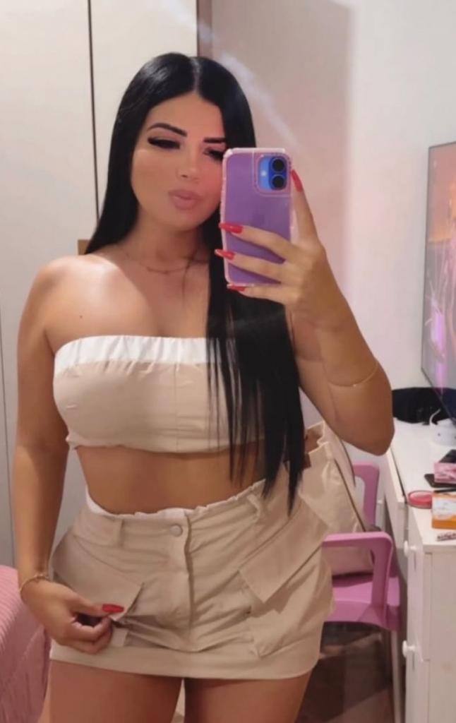 Chica busca chico en Jaén: 