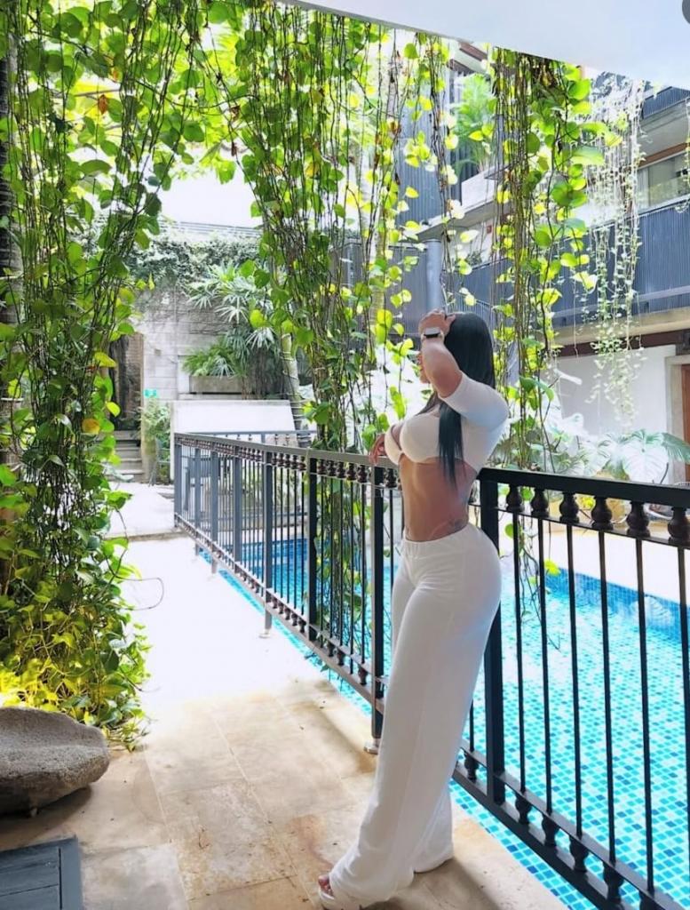 Chica busca chico en Castellón: 