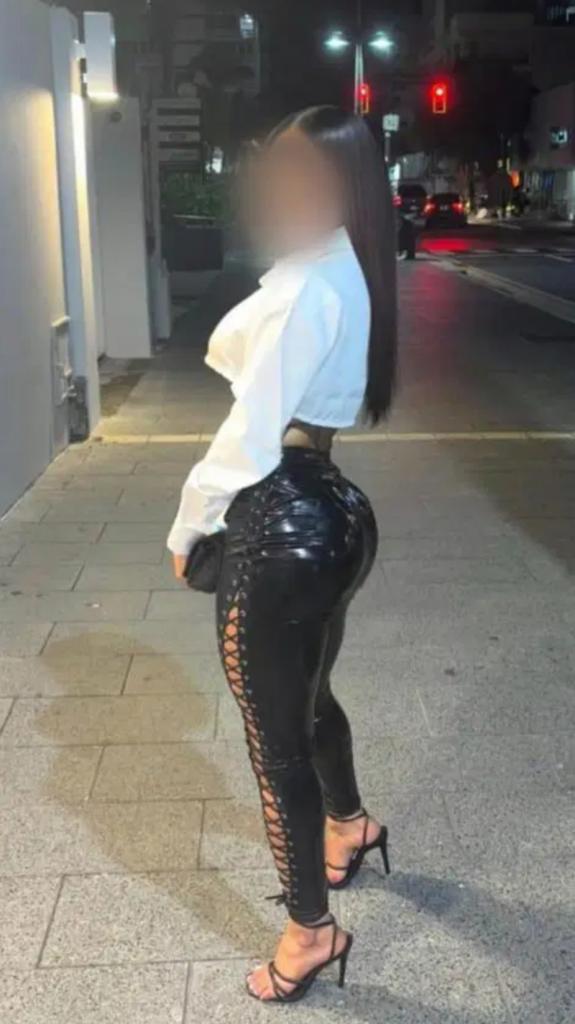 Chica busca chico en Málaga: 