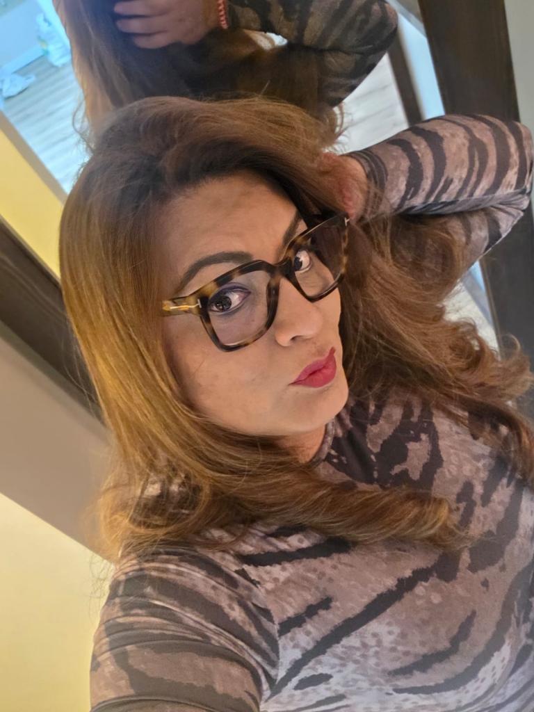 643102548: Transexual en Cádiz