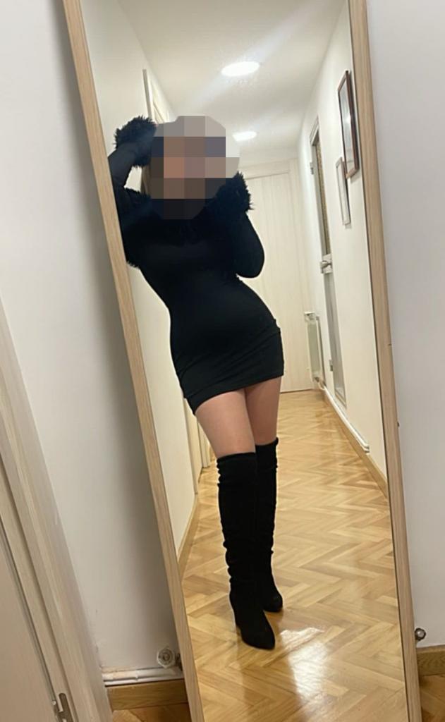 643259902: Chica busca chico en Zaragoza