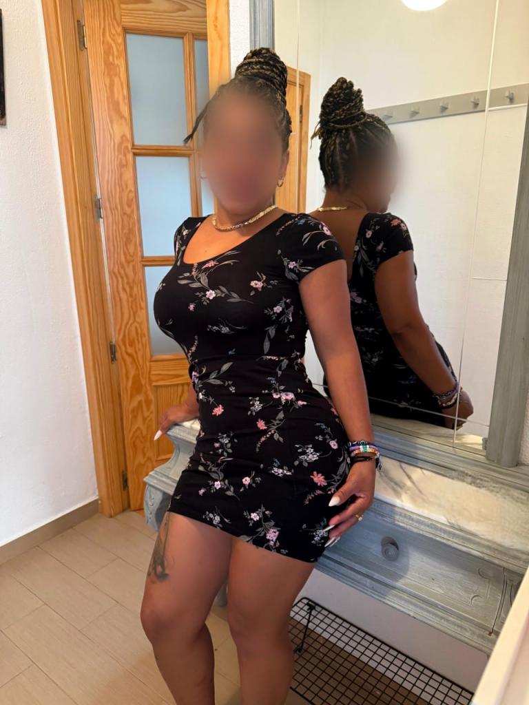 612276815: Chica busca chico en Cantabria