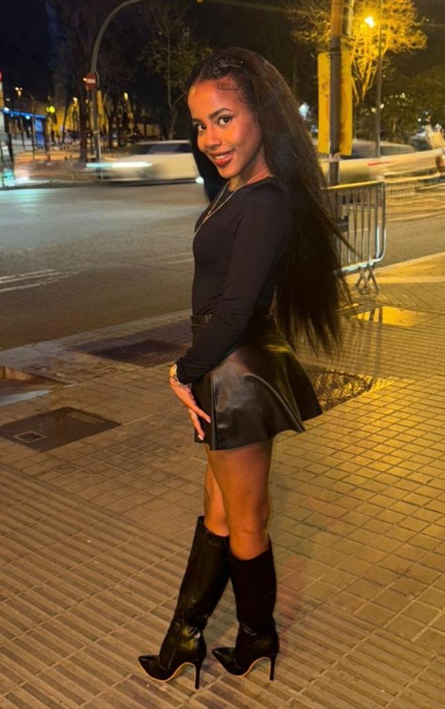 607628178: Chica busca chico en Alicante