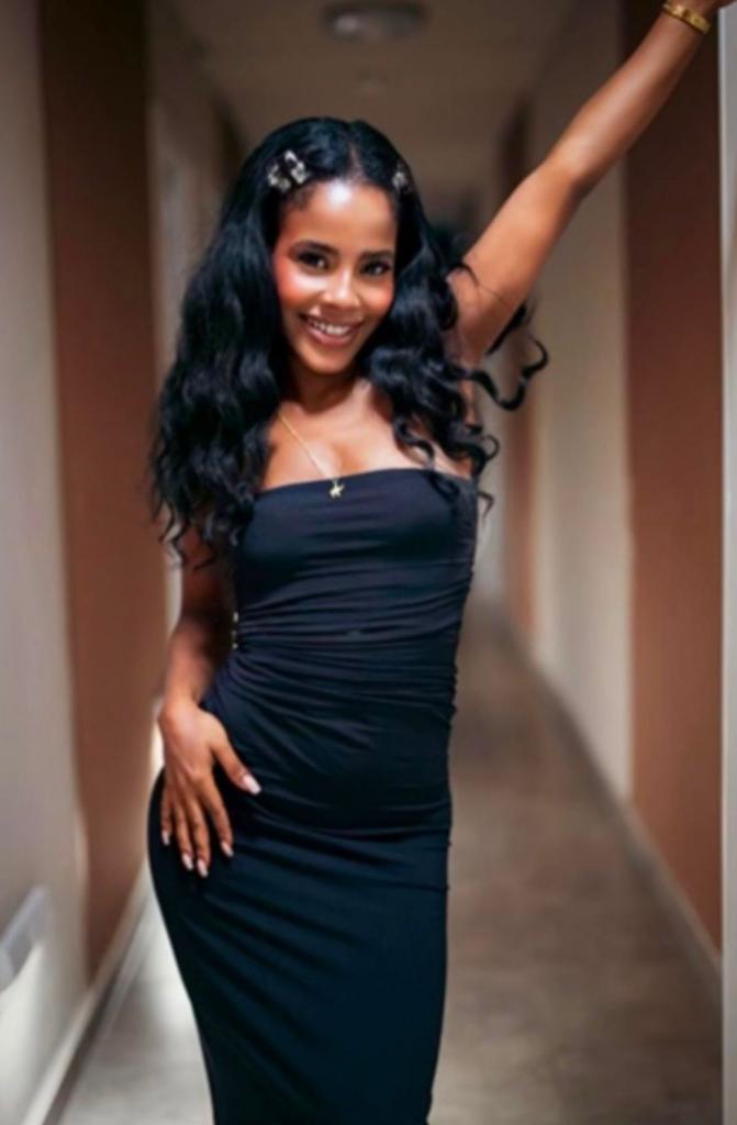 607628178: Chica busca chico en Alicante