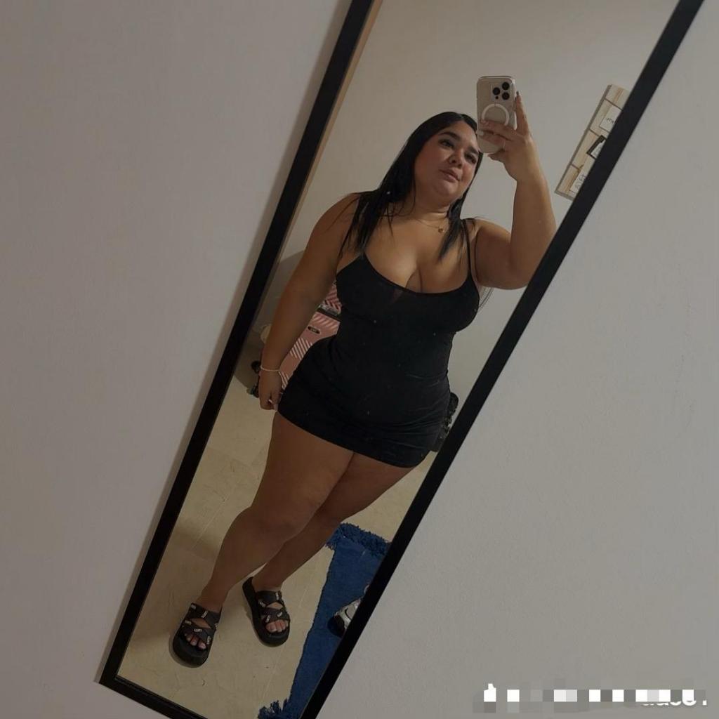 604244731: Chica busca chico en Las Palmas