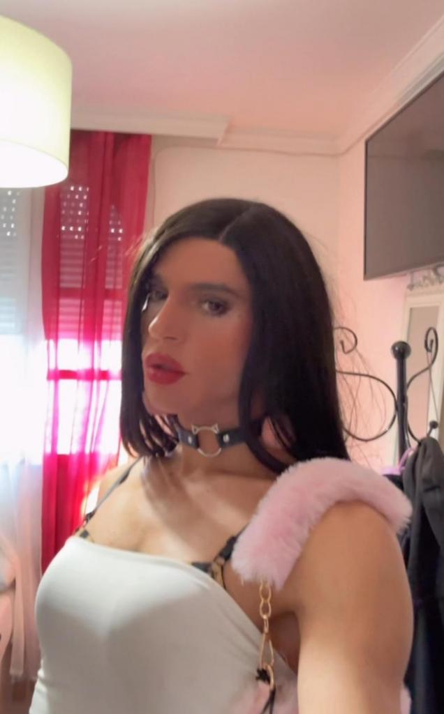 632373469: Travesti en Sevilla