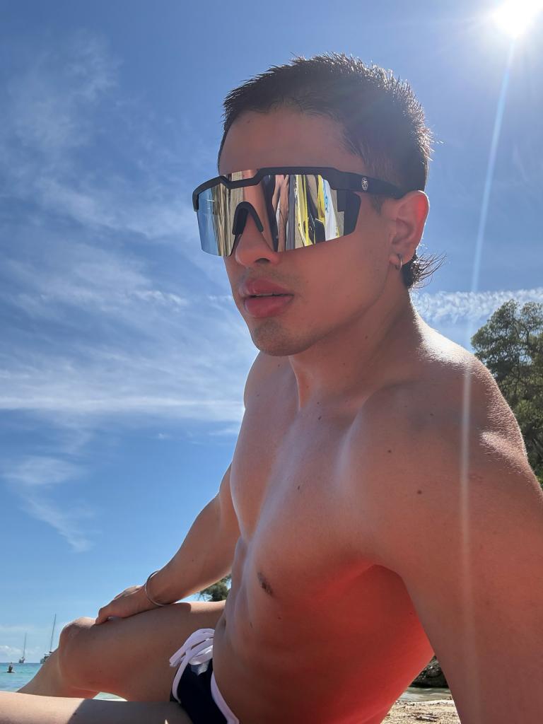 Chico busca chica en Valencia: 