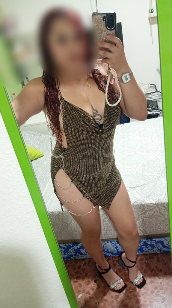 Chica busca chico en Granada: 