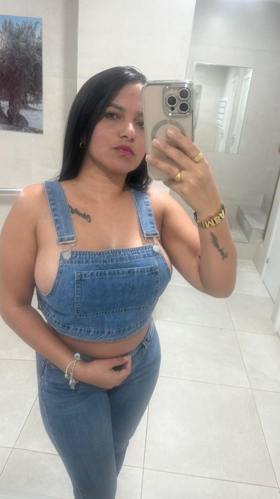 Chica busca chico en Jaén: 