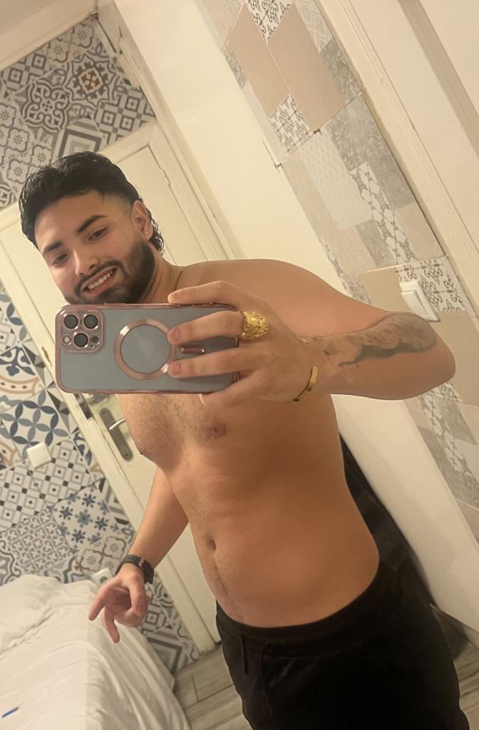 Chico busca chica en Alicante: 