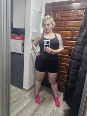 628222348: Chica busca chico en Málaga