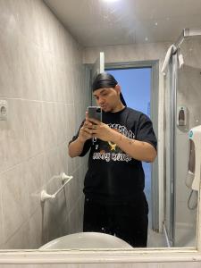 697730655: Chico busca chica en Madrid