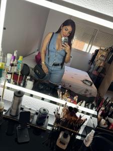 631233303: Chica busca chico en Ávila