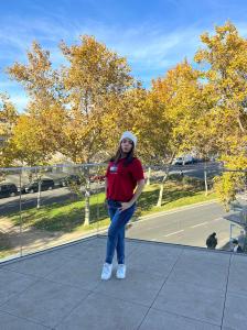 613664223: Chica busca chico en Madrid