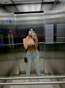 633217816: Chica busca chico en Barcelona