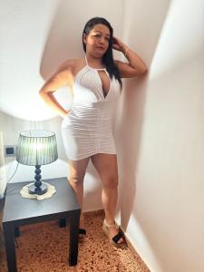 631786049: Chica busca chico en Valencia