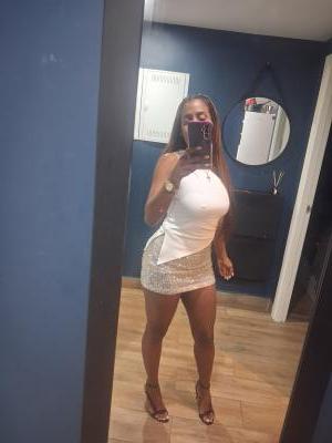 634061086: Chica busca chico en Melilla