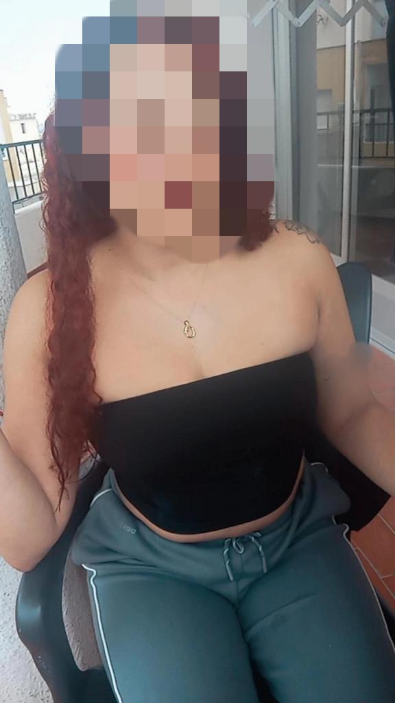 Chica busca chico en Granada: 