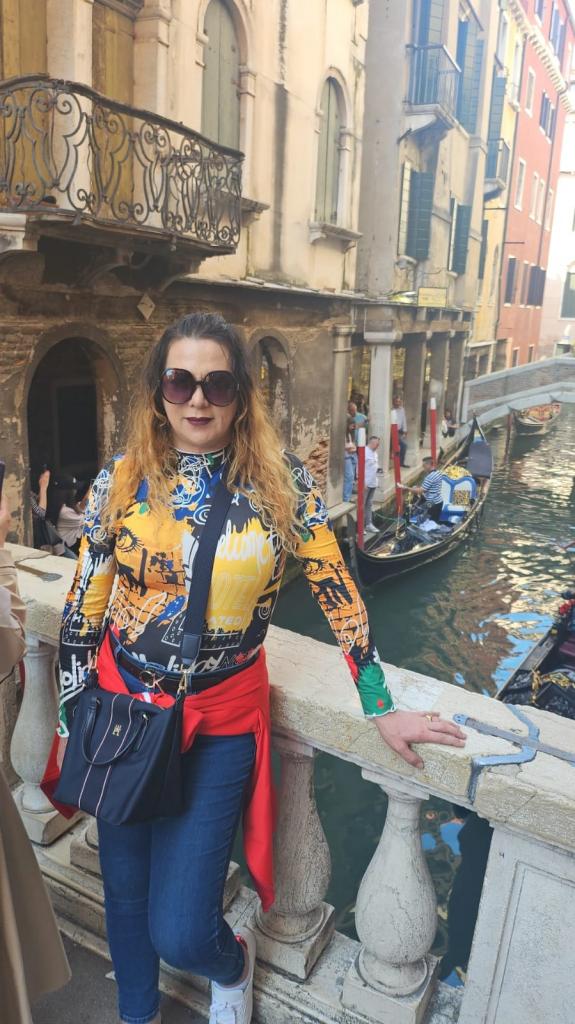 631959325: Transexual en Pontevedra