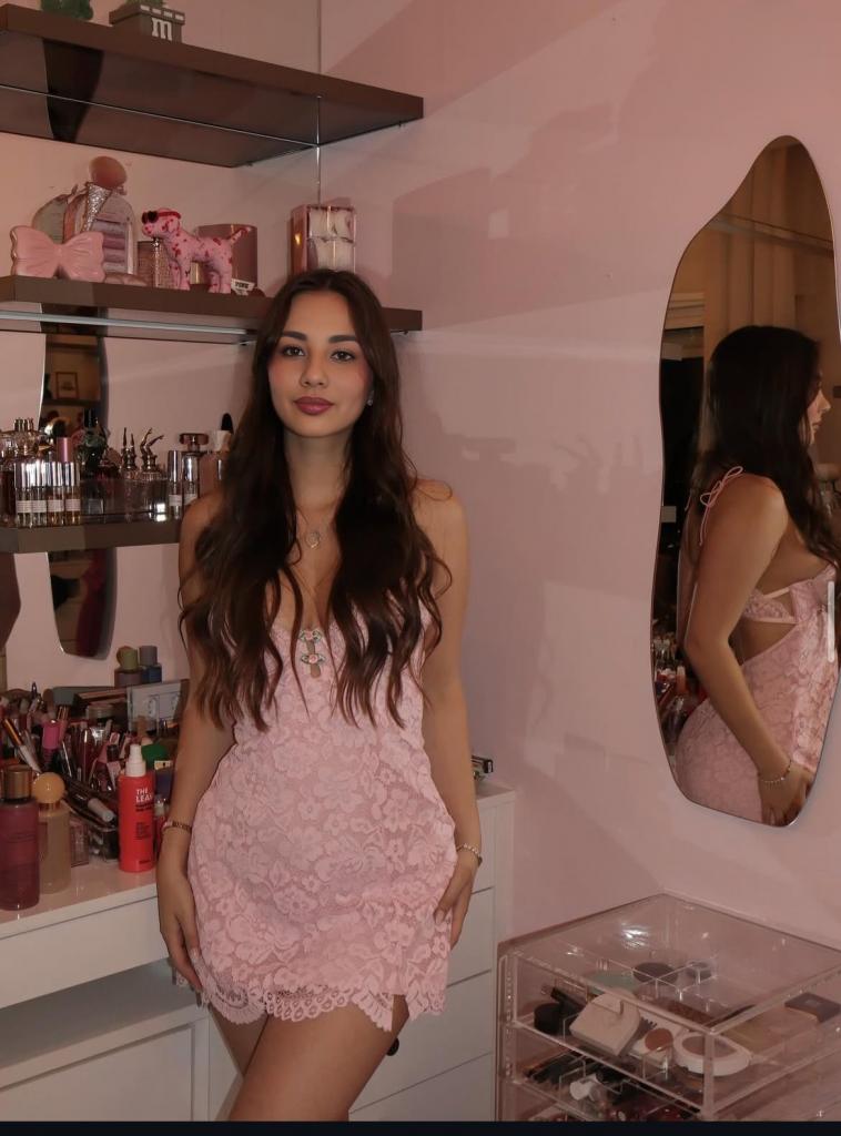 613998433: Chica busca chico en Málaga