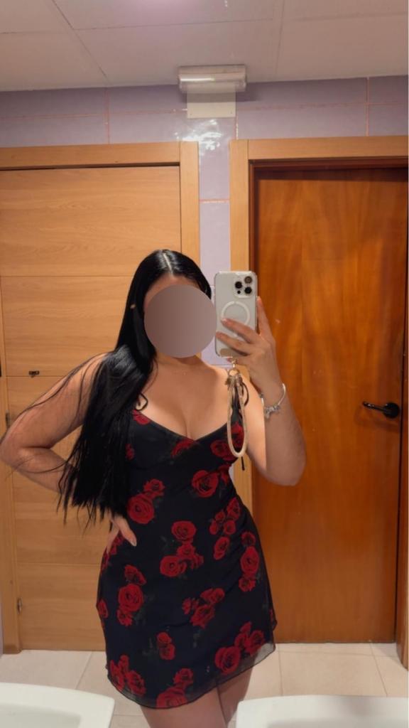 663147832: Chica busca chico en Madrid